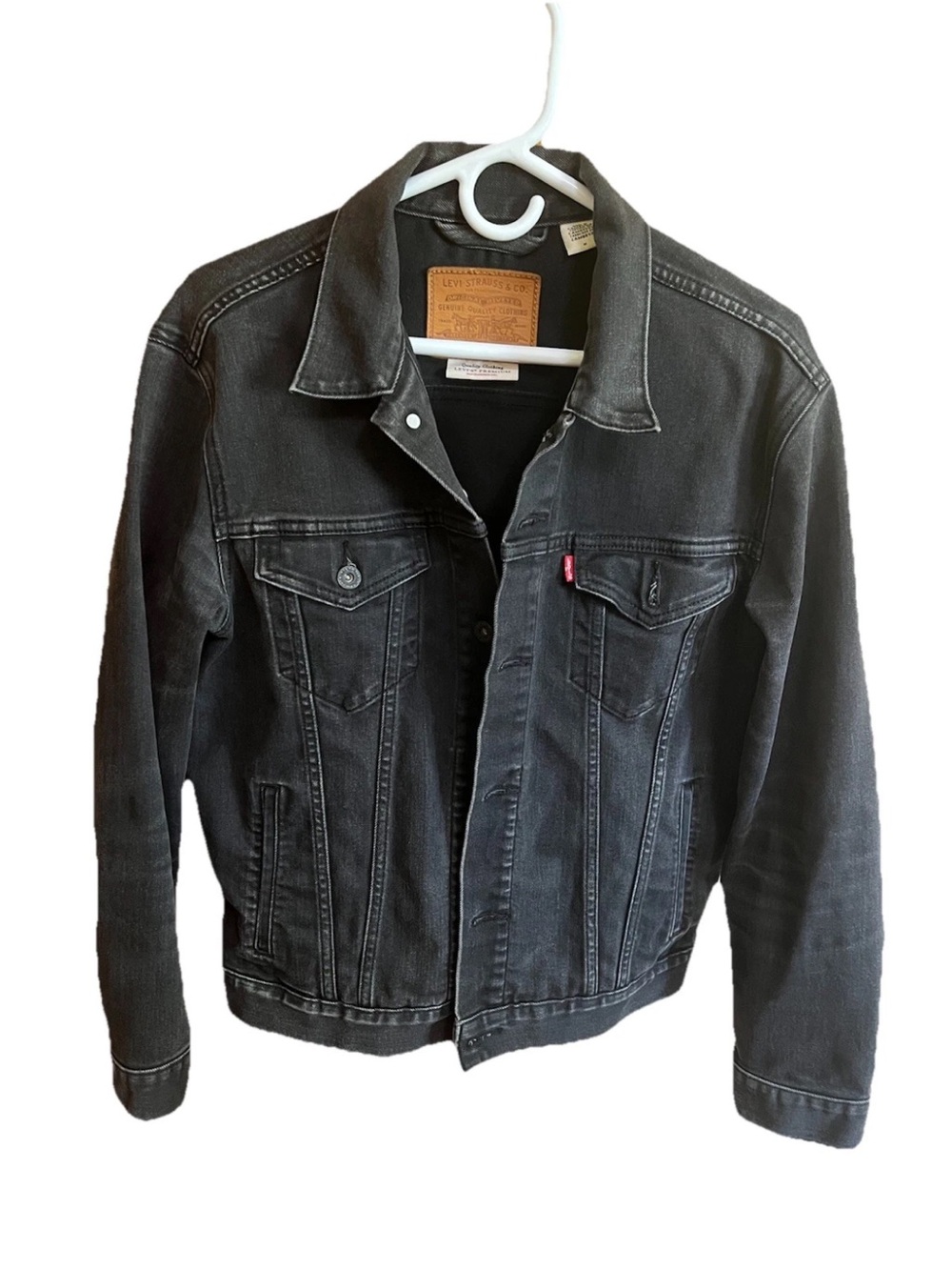Levi’s Premium Trucker Jacket 72334‑0403 Size M – Soft Fade, VGC